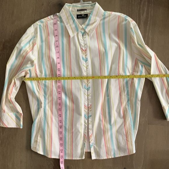 New York & Company Tailored Shirt - Picture 5 of 11